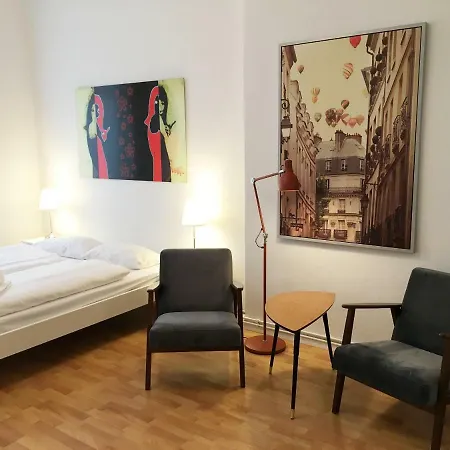 Downtown Apartment Berlin Friedrichshain Exterior photo